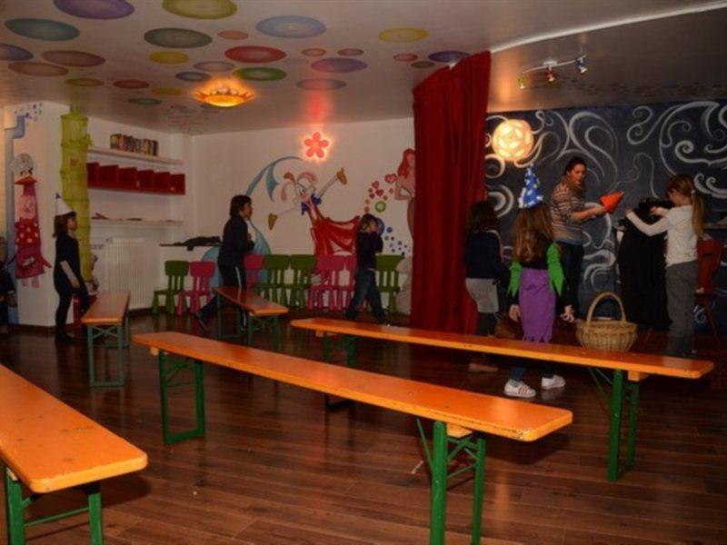 Hotel Dolomiti Moena Ngoại thất bức ảnh