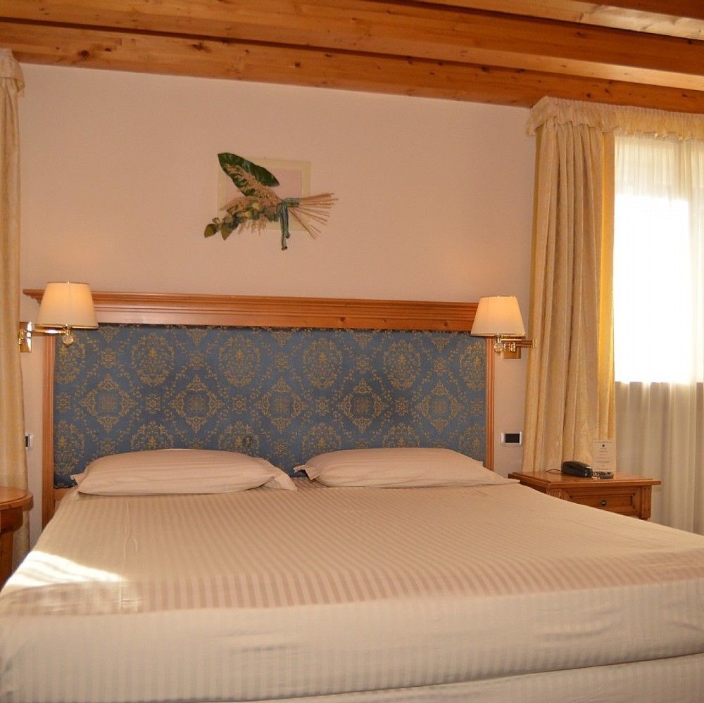 Hotel Dolomiti Moena Ngoại thất bức ảnh