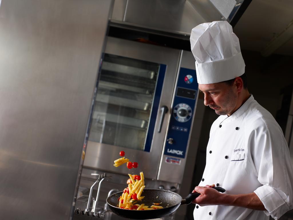 Hotel Dolomiti Moena Ngoại thất bức ảnh