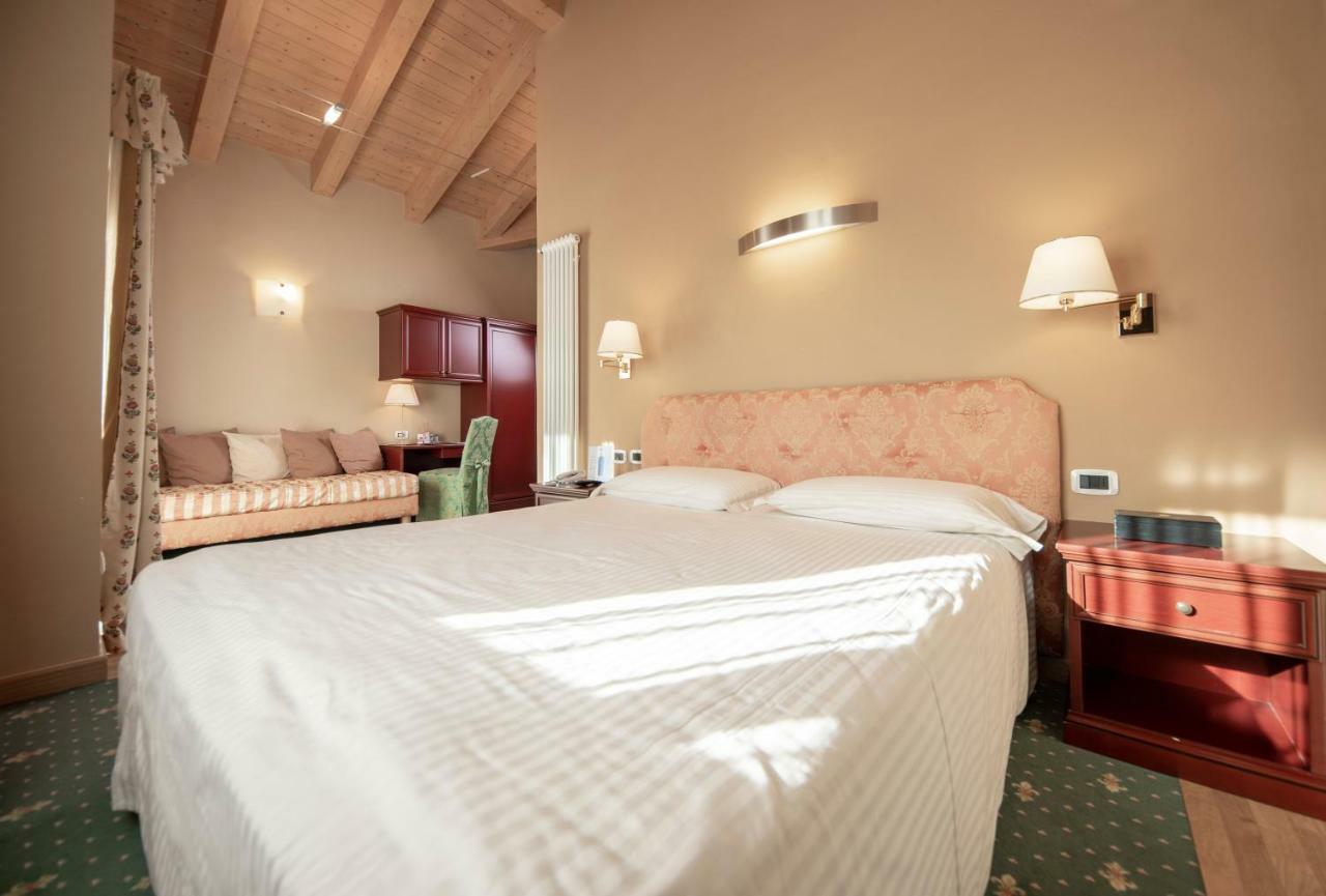 Hotel Dolomiti Moena Ngoại thất bức ảnh